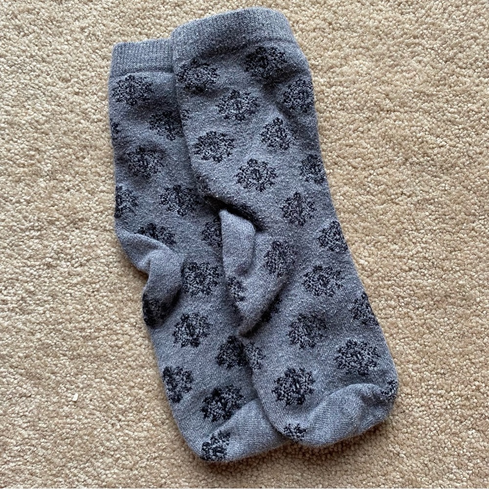 Patterned trouser socks